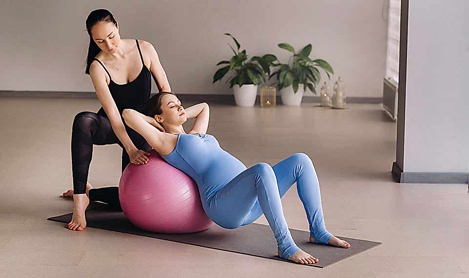 Yoga Europe - Teacher Training Course, 85 Hours Pregnancy Yoga TTC